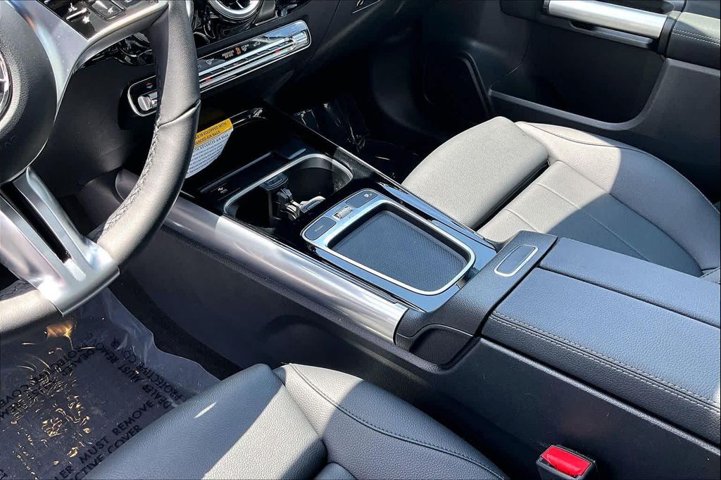 2026 Mercedes-BENZ GLA 缩略图 17