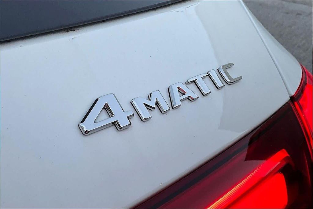 MERCEDES-BENZ GLE-CLASS - 10