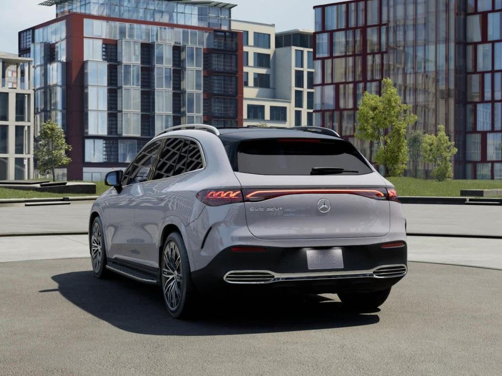 2026 Mercedes-BENZ EQE 缩略图 25