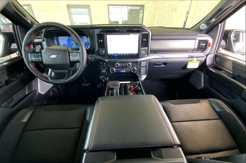 2025 FORD F-150 RAPTOR 缩略图 27