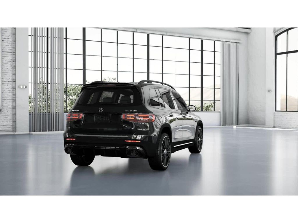 2026 Mercedes-BENZ AMG GLB 35 4MATIC 缩略图 22