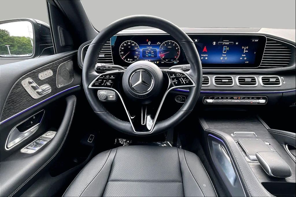 2026 Mercedes-BENZ GLE — фото 6
