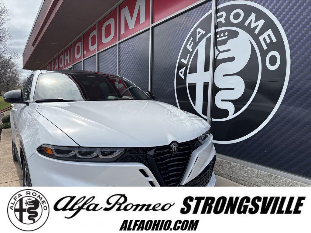 New 2026 Alfa Romeo Tonale Sprint