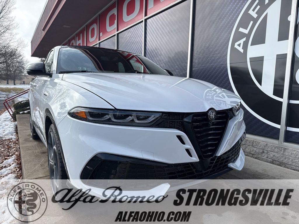New 2026 Alfa Romeo Tonale Veloce AWD