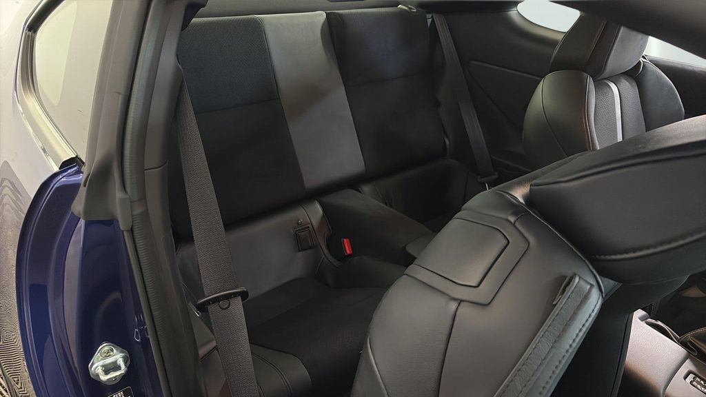 صورة 12 لـ 2026 Toyota GR86 PREMIUM