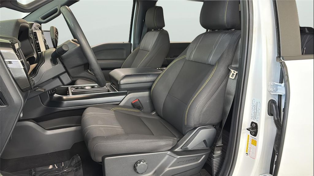 FORD F-150 STX - 9