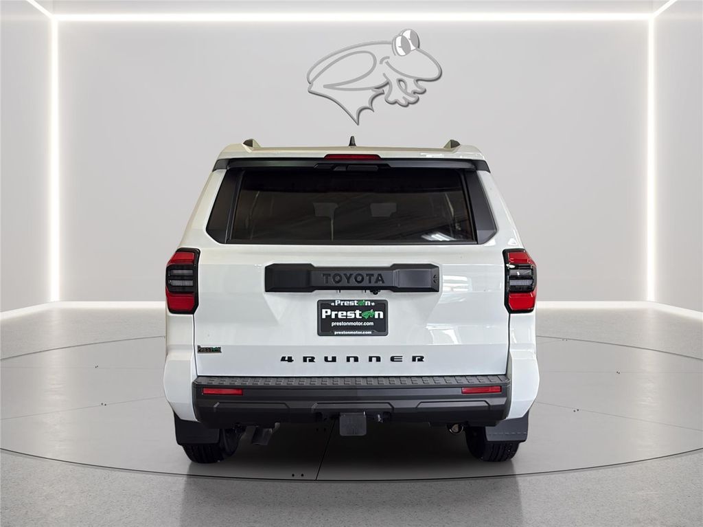 صورة 4 لـ 2026 Toyota 4RUNNER SR5