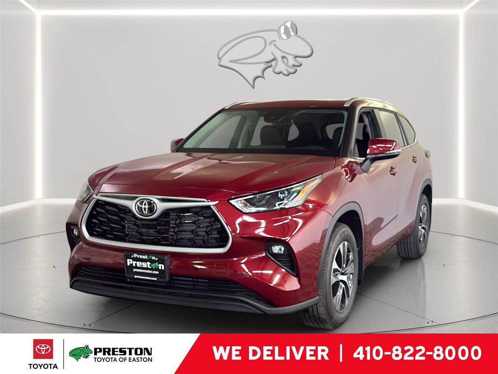 New 2026 Toyota Highlander XLE