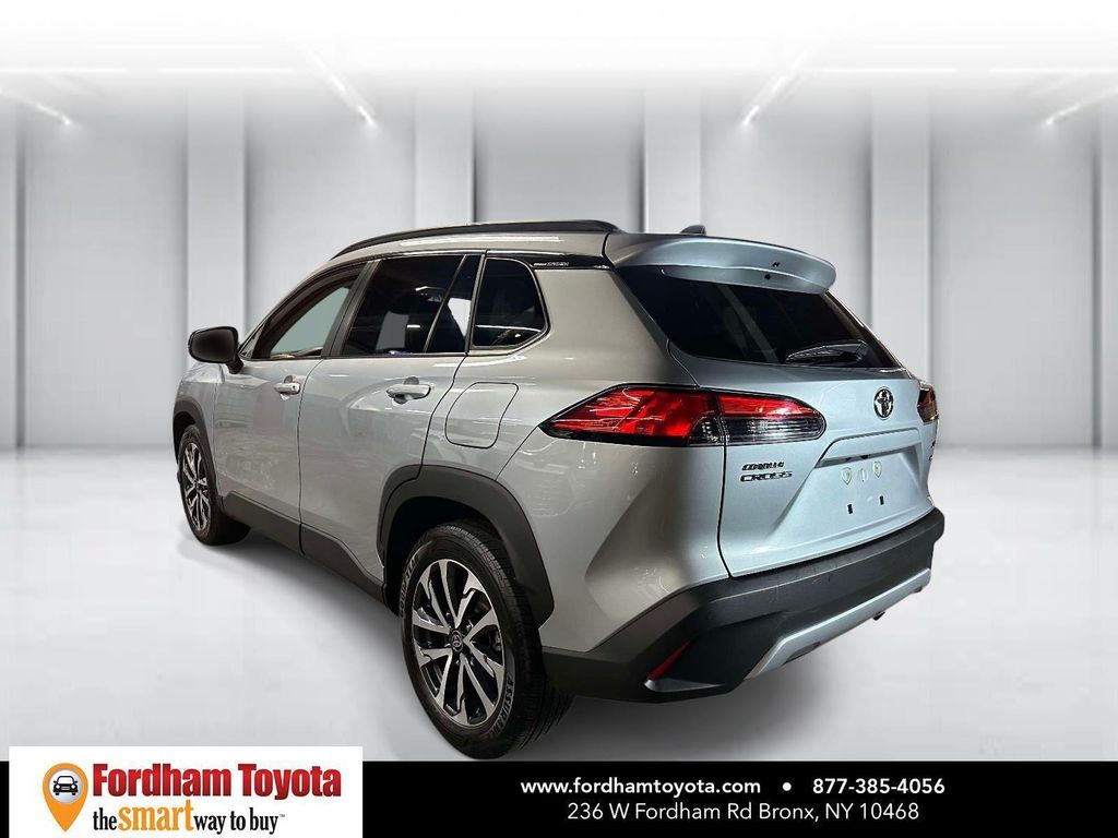 TOYOTA COROLLA CROSS - 6