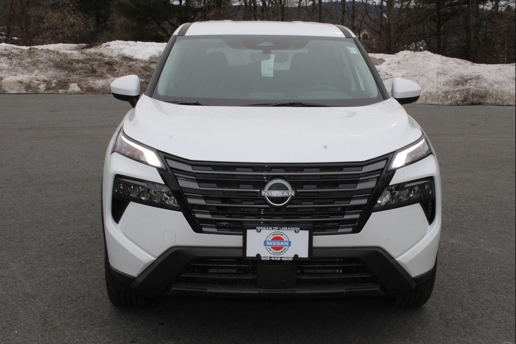 New 2026 Nissan Rogue SV