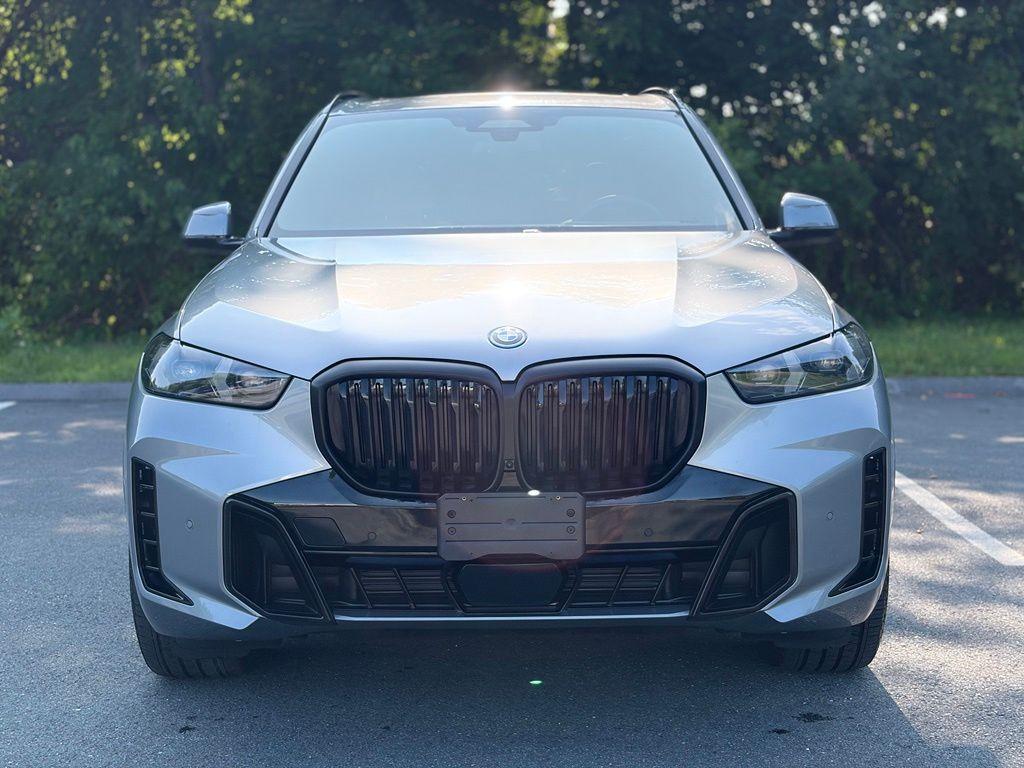 صورة 9 لـ 2026 BMW X5 PHEV XDRIVE50E