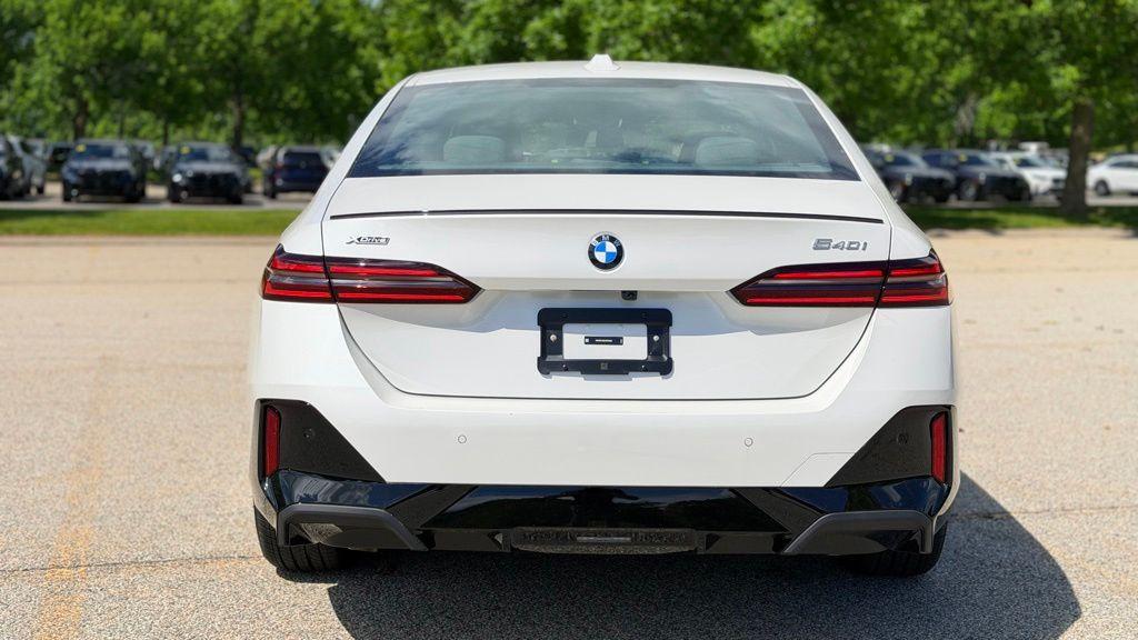2027 BMW 540 I XDRIVE — фото 5