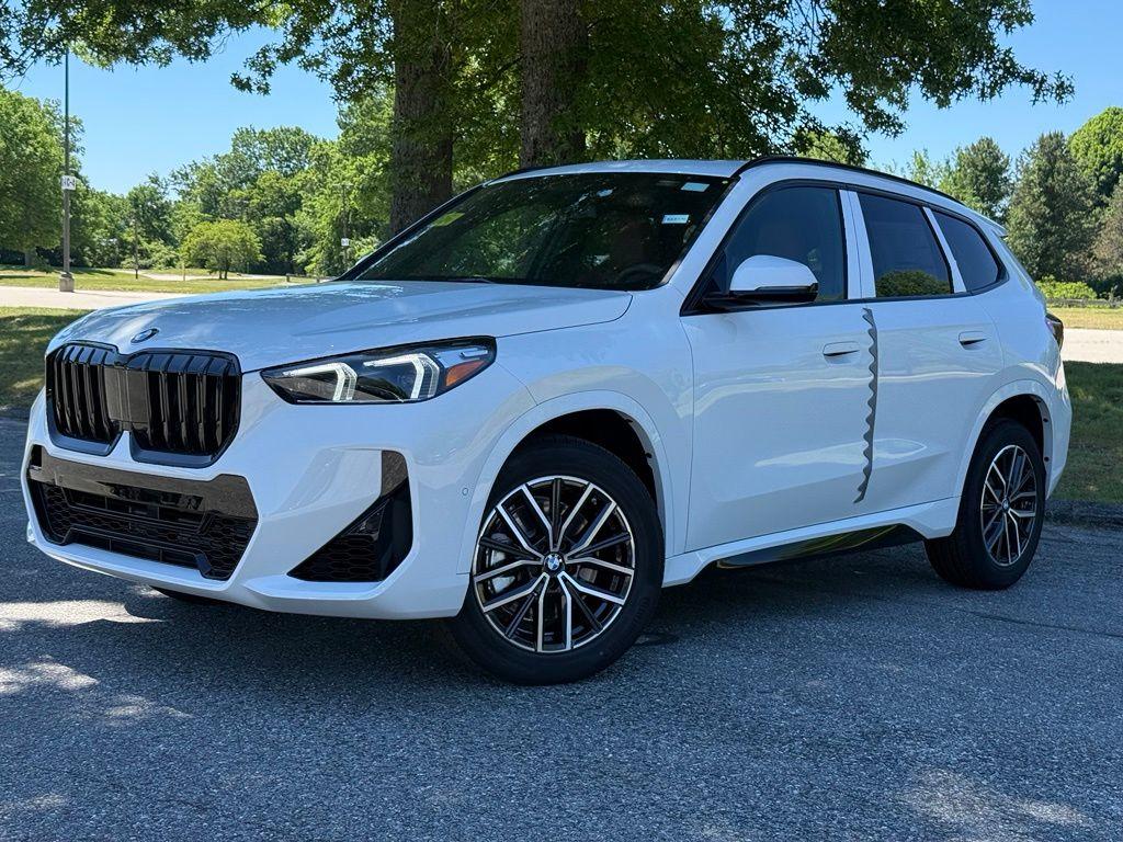 New 2026 BMW X1 xDrive28i