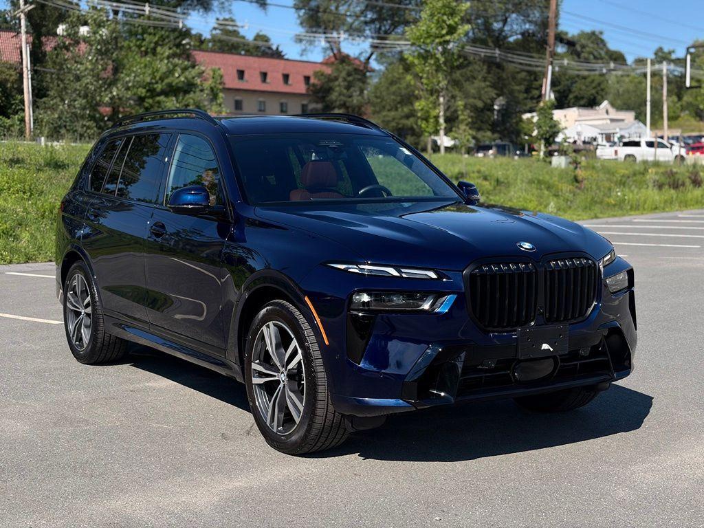 صورة مصغرة 8 لـ 2027 BMW X7 XDRIVE40I