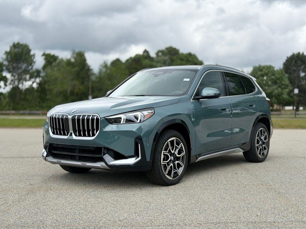 New 2026 BMW X1 xDrive28i