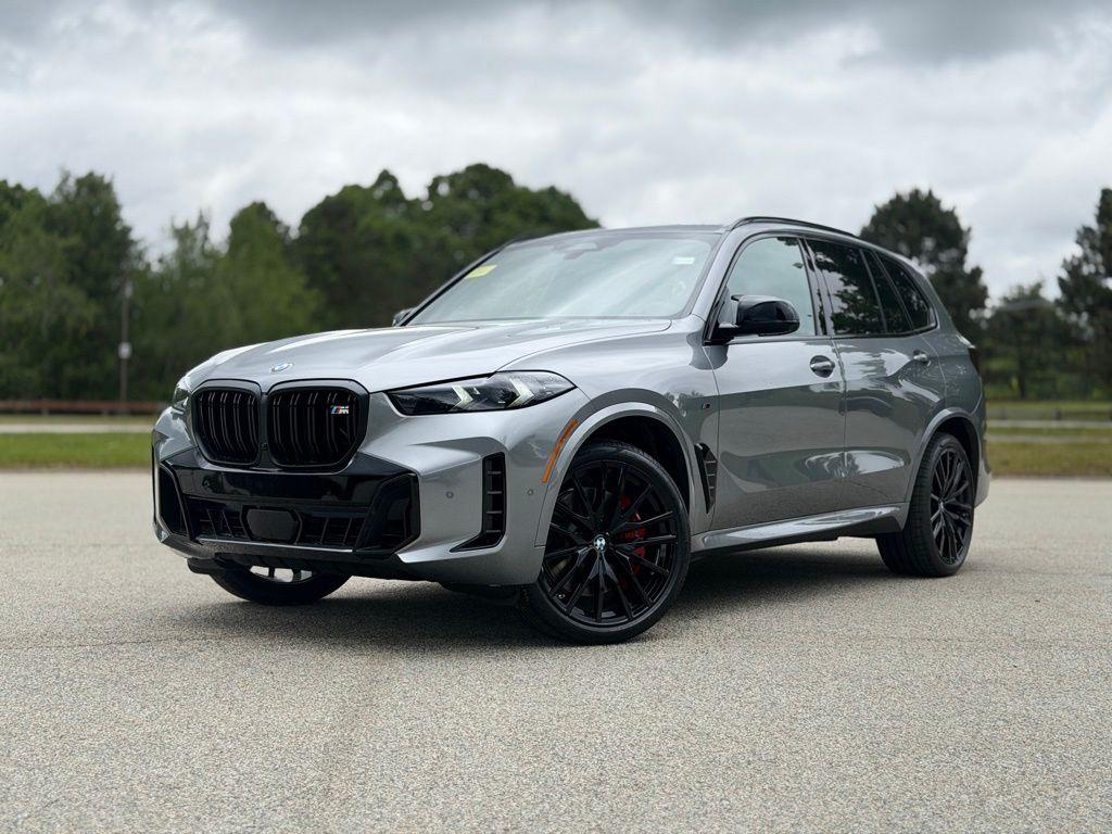 New 2026 BMW X5 M60i