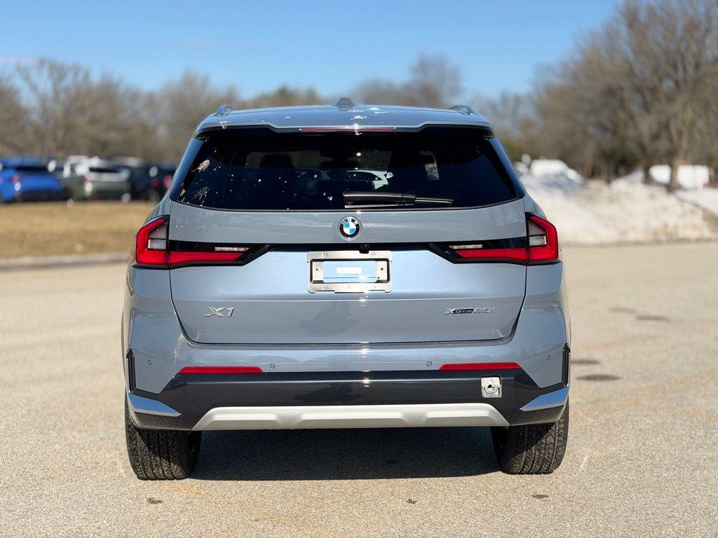 BMW X1 XDRIVE28I - 5