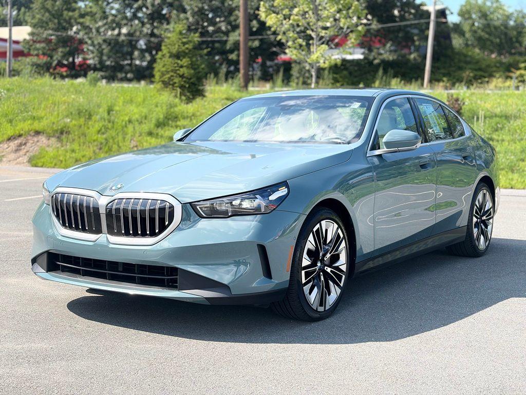 2026 BMW 5 Series 540i xDrive