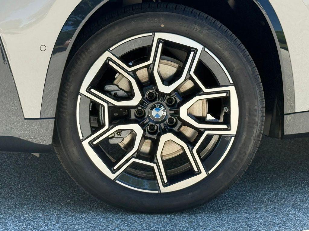 New 2026 BMW X1 xDrive28i