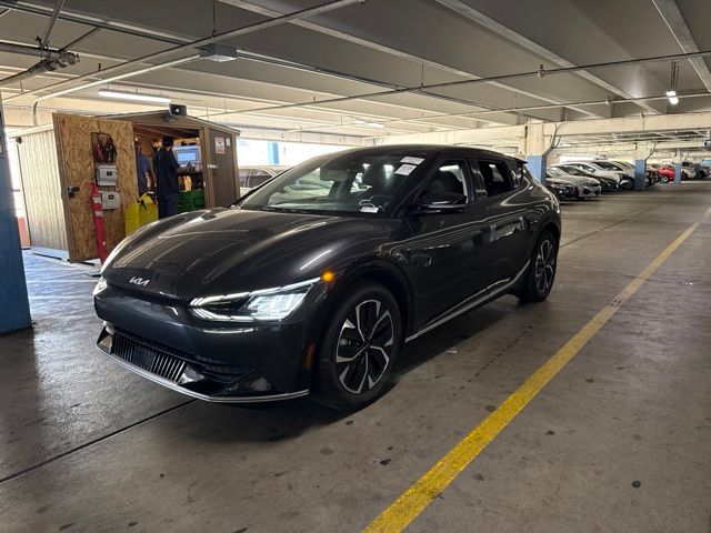 2023 Kia EV6 Wind
