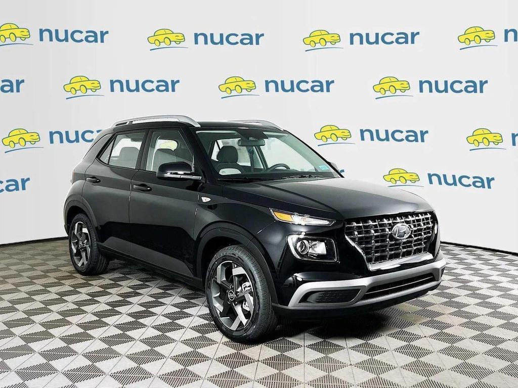 New 2026 Hyundai VENUE SEL