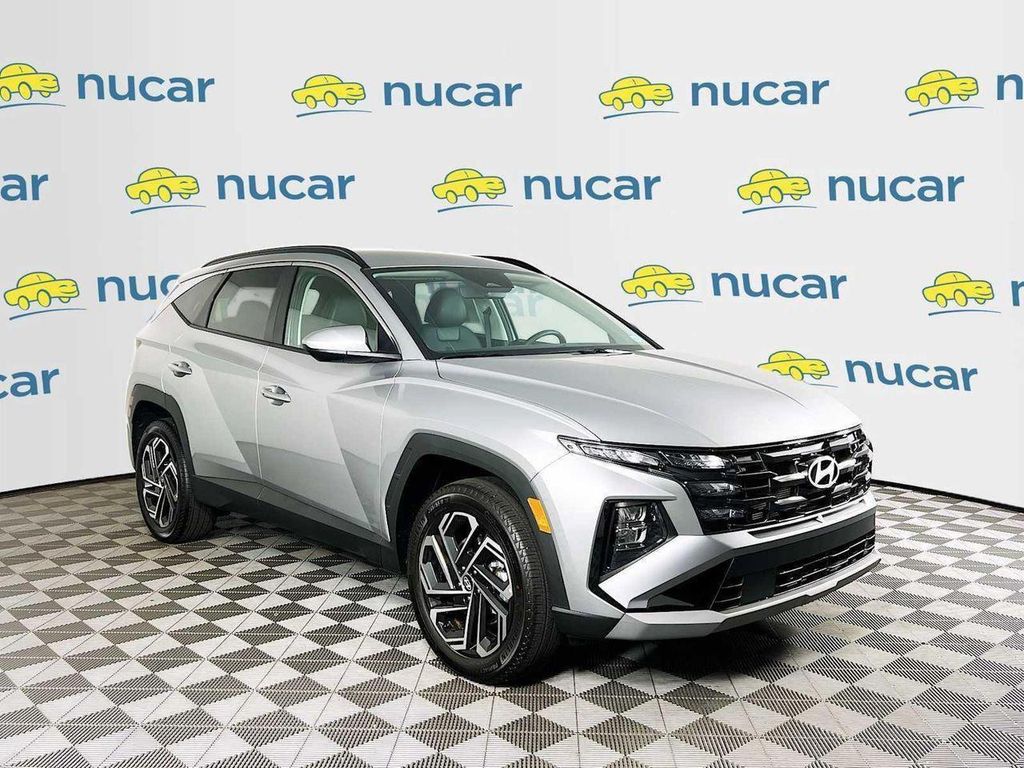 New 2026 Hyundai TUCSON SEL Plus