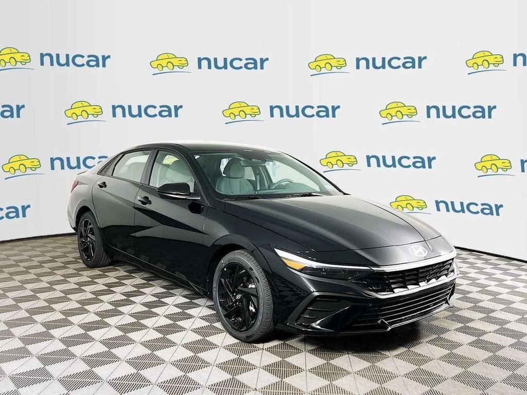 New 2026 Hyundai ELANTRA Sport