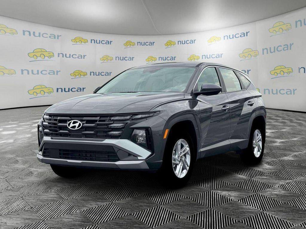 New 2026 Hyundai TUCSON SE