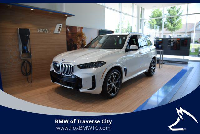New 2026 BMW X5 PHEV xDrive50e