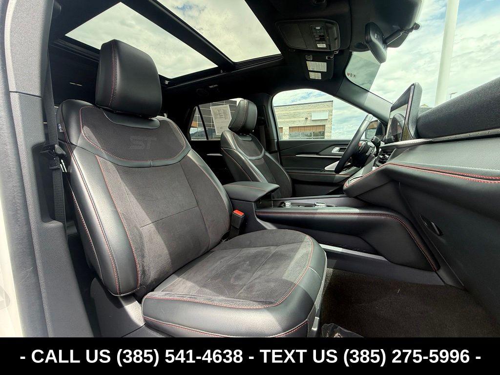 صورة مصغرة 28 لـ 2025 FORD EXPLORER ST