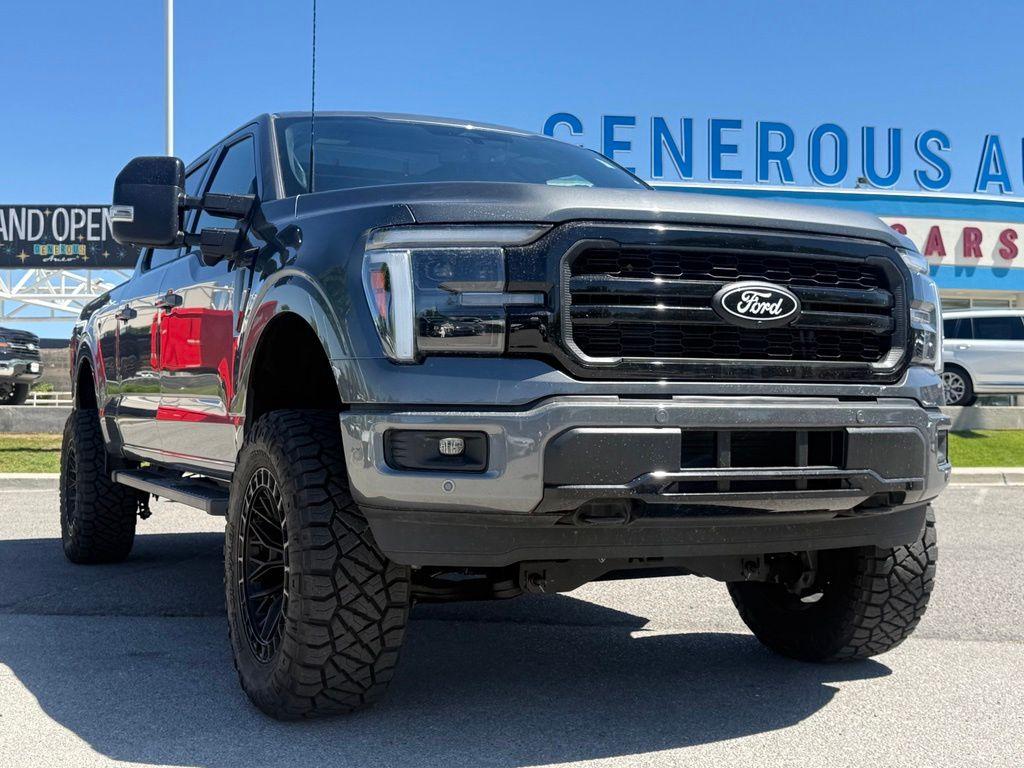صورة مصغرة 31 لـ 2025 FORD F-150 LARIAT