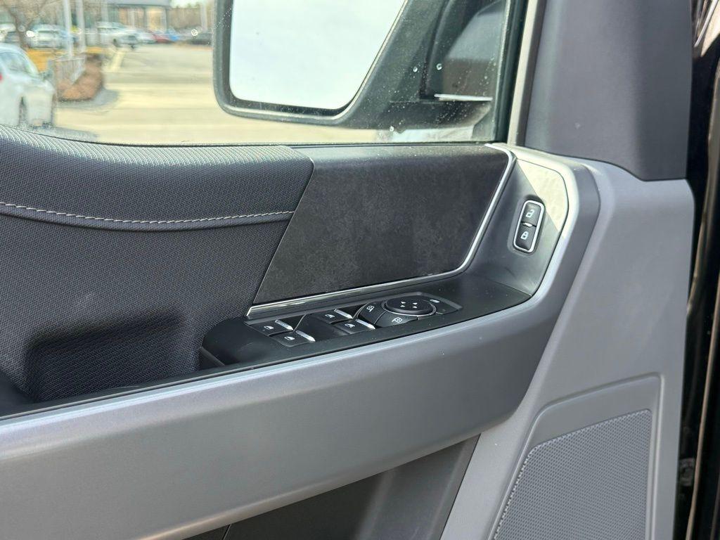 FORD F-150 XLT - 9