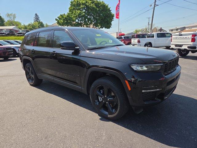 New 2026 Jeep Grand Cherokee Laredo