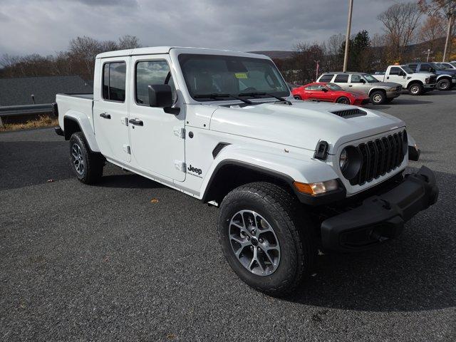 New 2026 Jeep Gladiator Sport