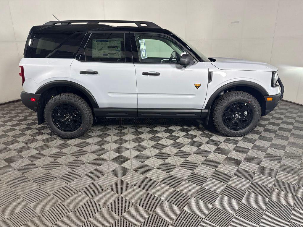 2026 FORD BRONCO SPORT BADLANDS 缩略图 12