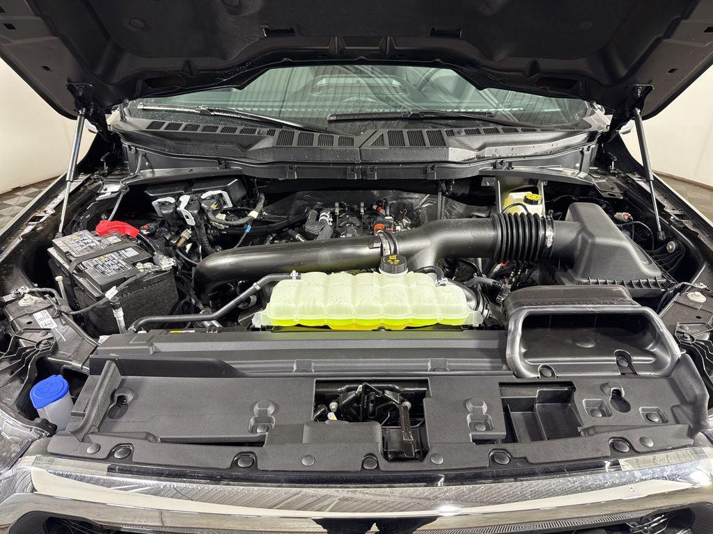 FORD F-150 LARIAT - 4