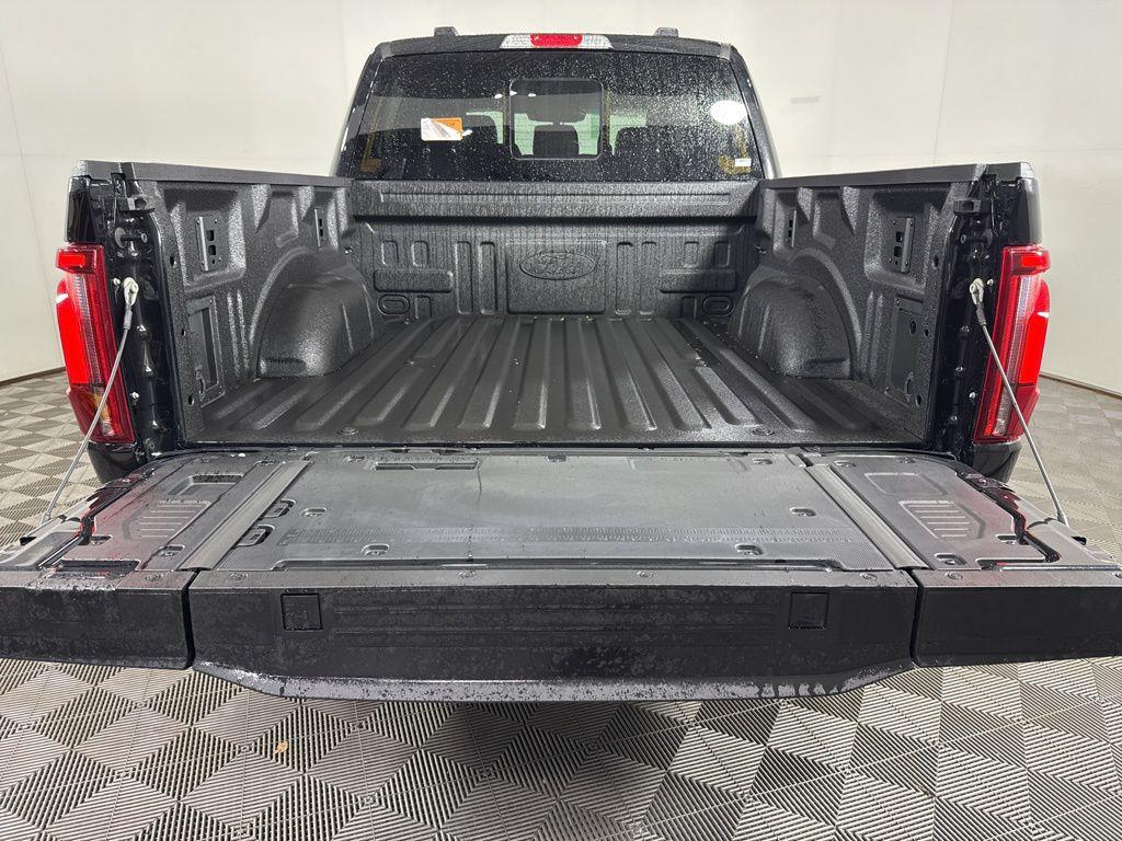 FORD F-150 LARIAT - 10