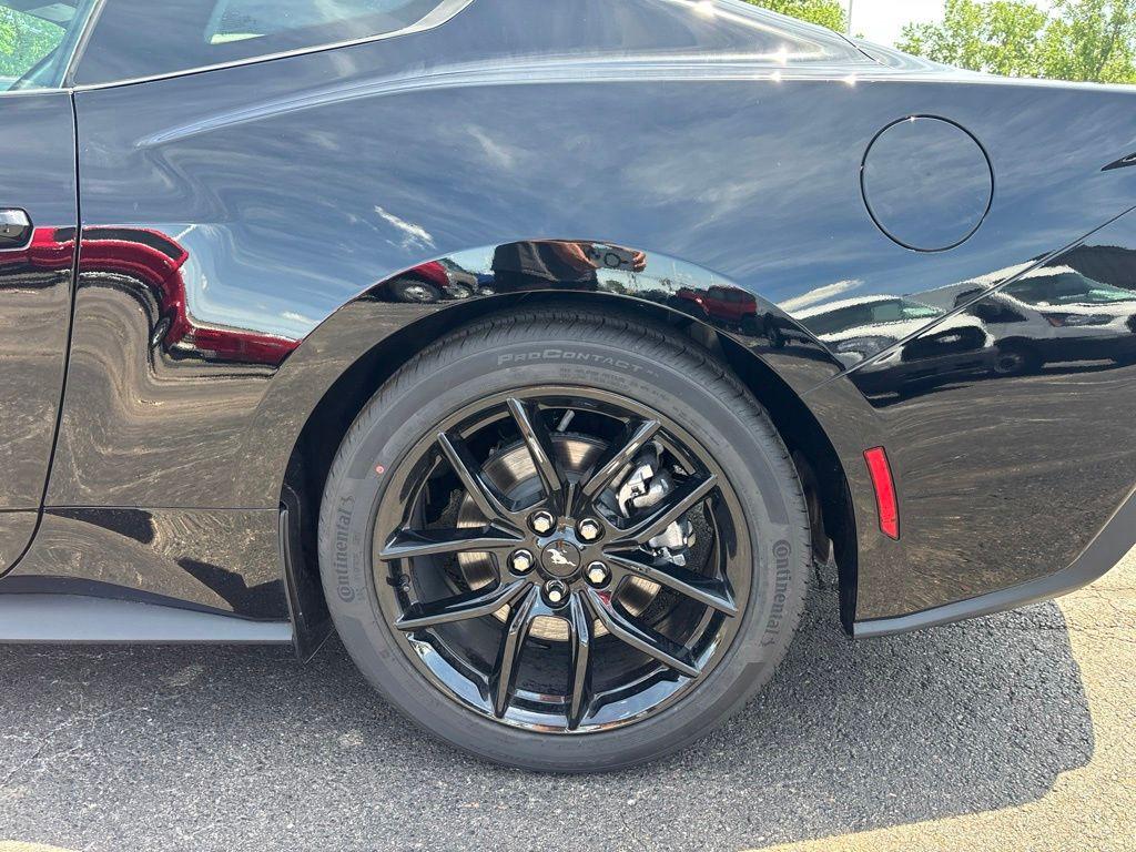 2026 FORD MUSTANG ECOBOOST PREMIUM — миниатюра 10