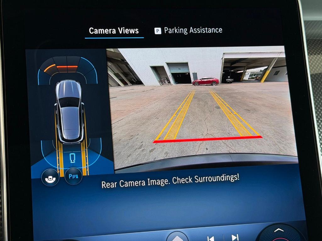 MERCEDES-BENZ GLC - 10