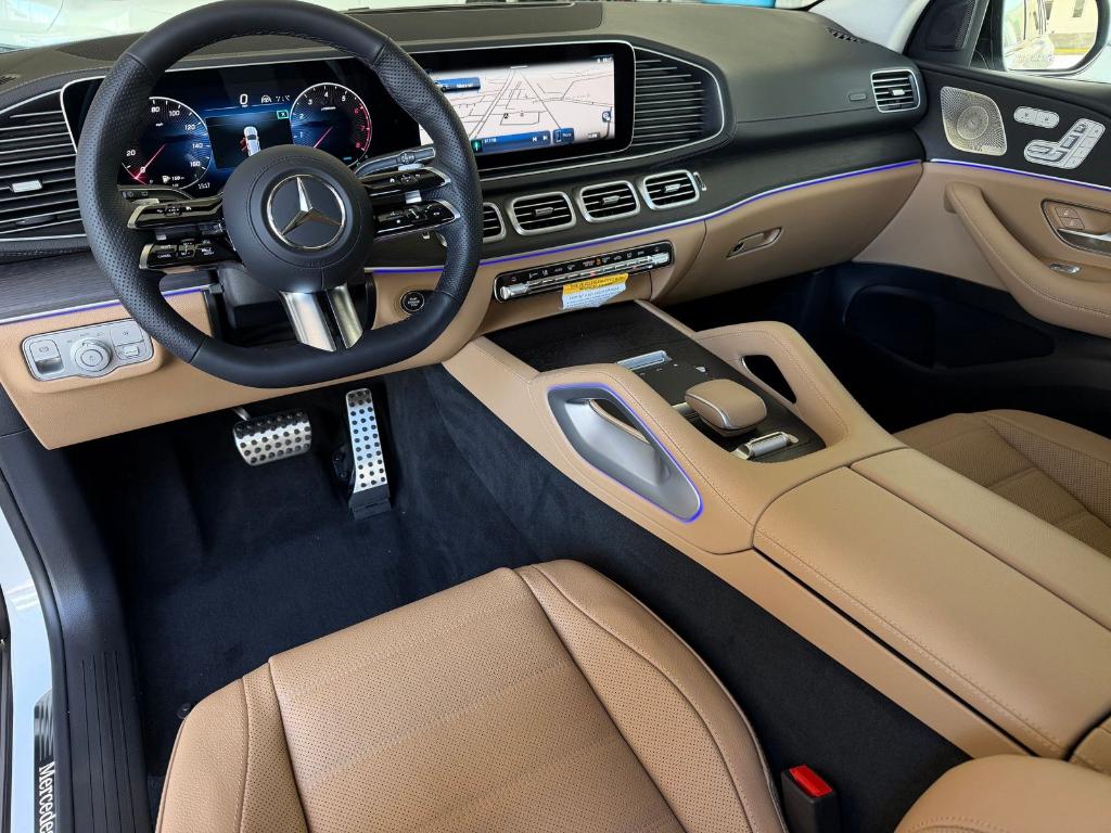 MERCEDES-BENZ GLS - 7