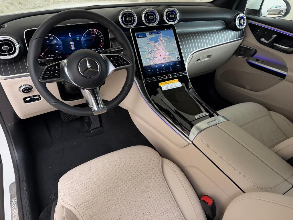 MERCEDES-BENZ GLC - 7