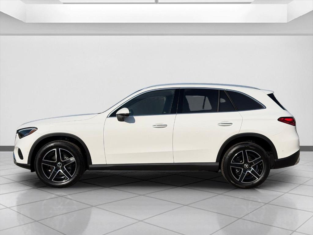MERCEDES-BENZ GLC - 5