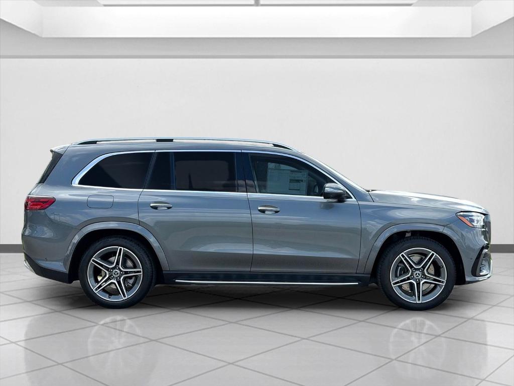 MERCEDES-BENZ GLS - 2