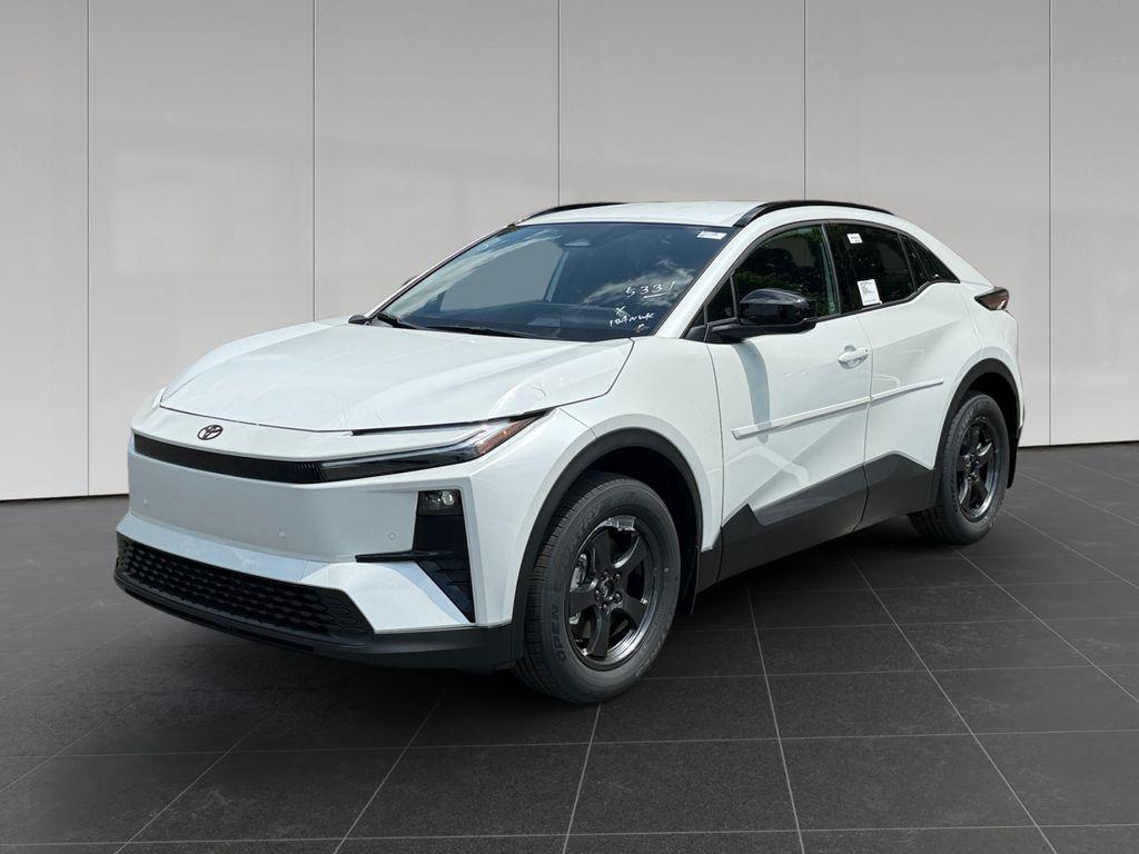 New 2026 Toyota C-HR SE