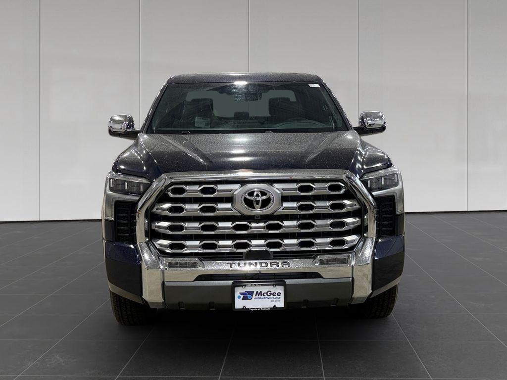 TOYOTA TUNDRA - 8