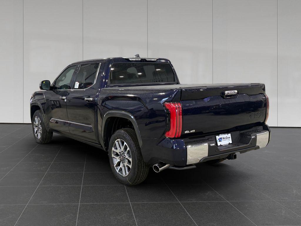 TOYOTA TUNDRA - 3