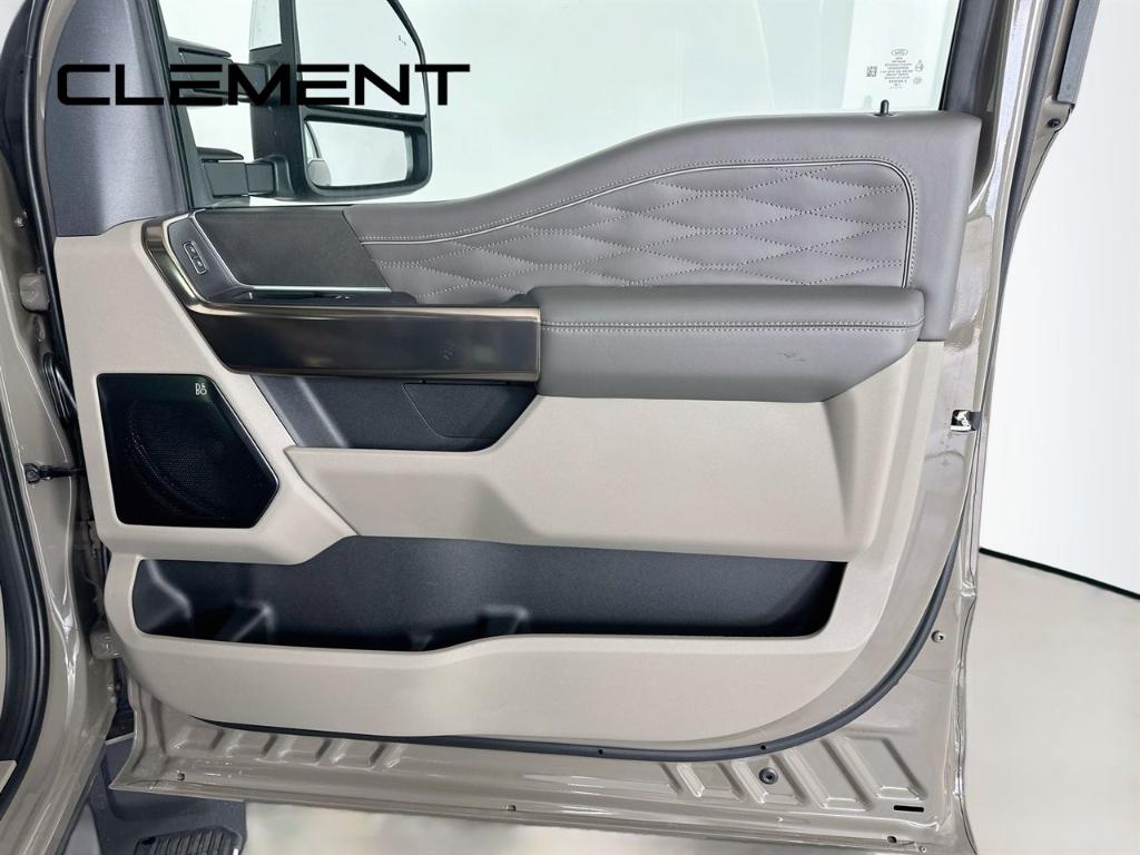 2026 FORD F-450 PLATINUM 缩略图 37