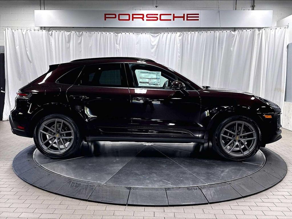 2026 Porsche MACAN — фото 8