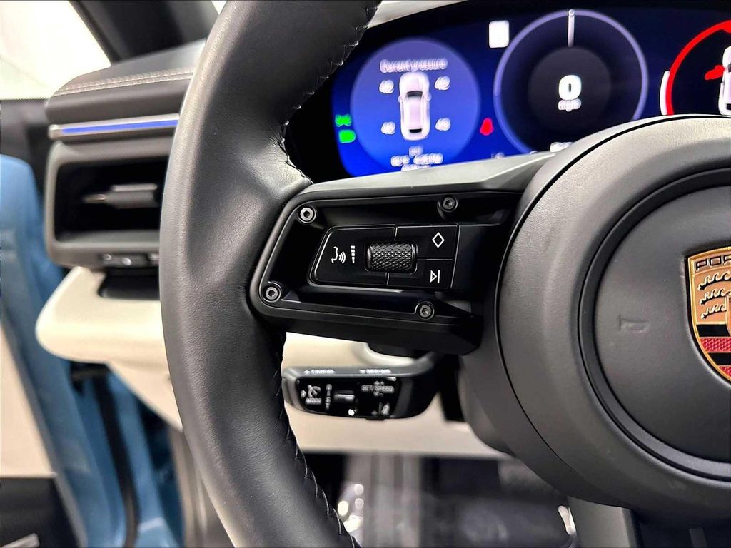2025 Porsche MACAN MACAN ELECTRIC 缩略图 19