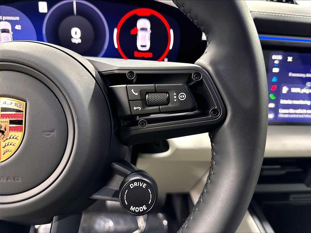 2025 Porsche MACAN MACAN ELECTRIC 缩略图 20